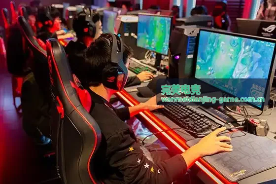 完美电竞MOBA类游戏